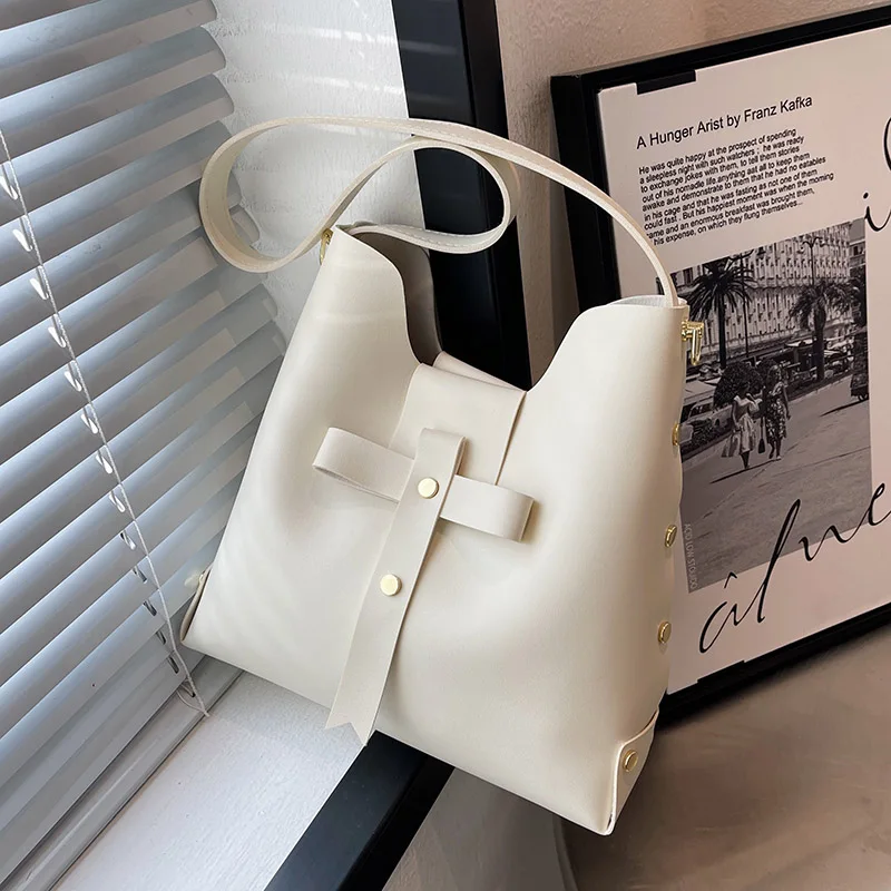 

Vintage Designer Womem Shoulder Side Bag Luxury Brand 2022 Trend PU Leather Handbags for Office Women Luxury Brand Crossbody Bag