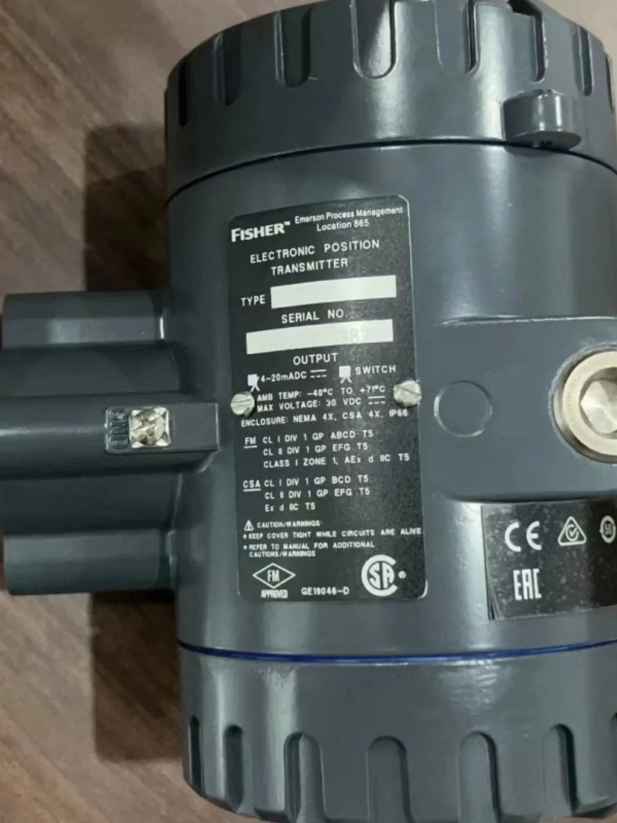 Новые передатчики положения клапана FISHER Fisher 4210 и 4211