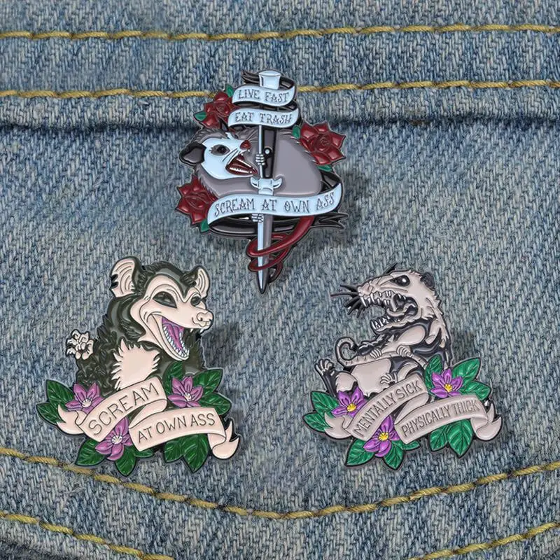 

Opossum Screams Enamel Pins Custom Funny Possum Meme Live Fast Eat Trash Brooches Lapel Badges Animal Jewelry Gift for Friends