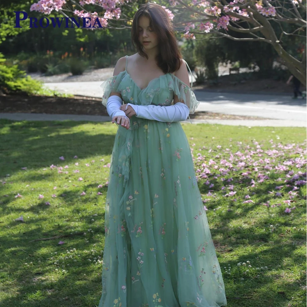 

Prowinea Pastrol V-Neck Evening Gowns Tulle For Women Off The Shoulder Custom Made Appliques Vestido De Fiesta Spaghetti Straps