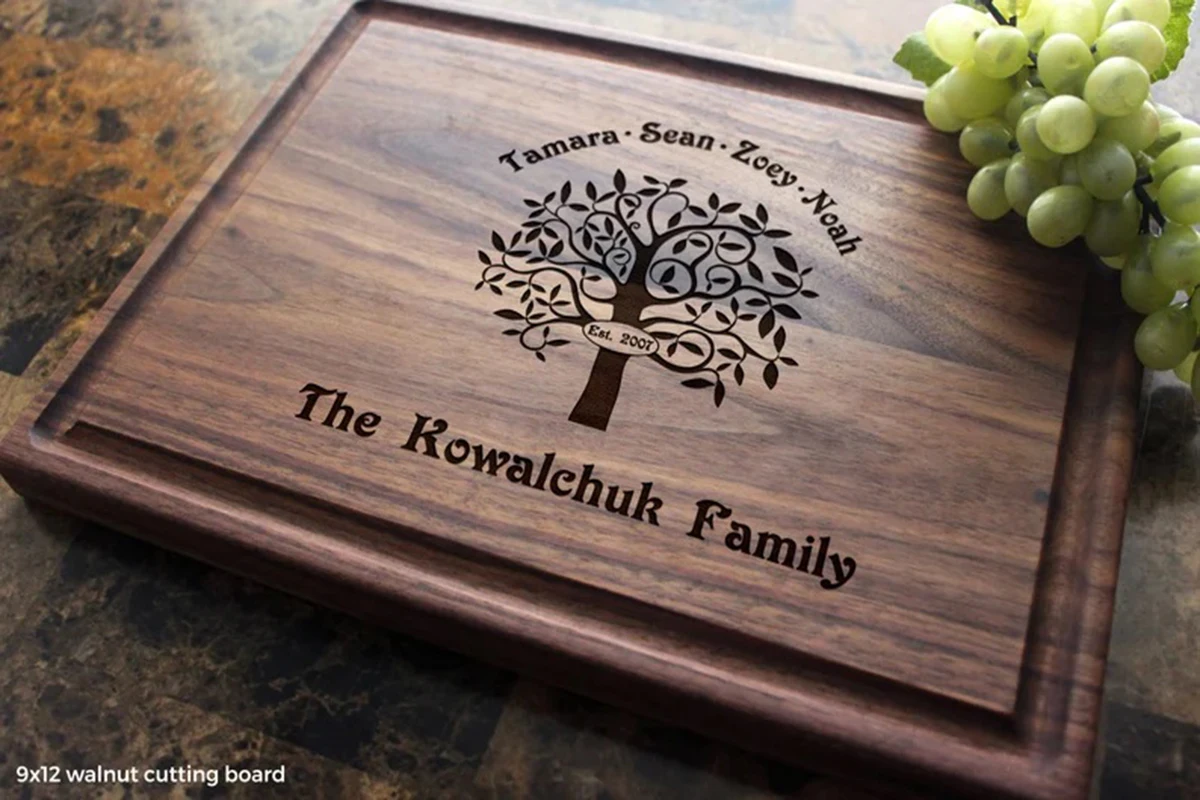 

Walnut Chopping Board Personalized Custom Carved Commemorative Text For Family Christmas Gift Kitchen Beech Cutting Board