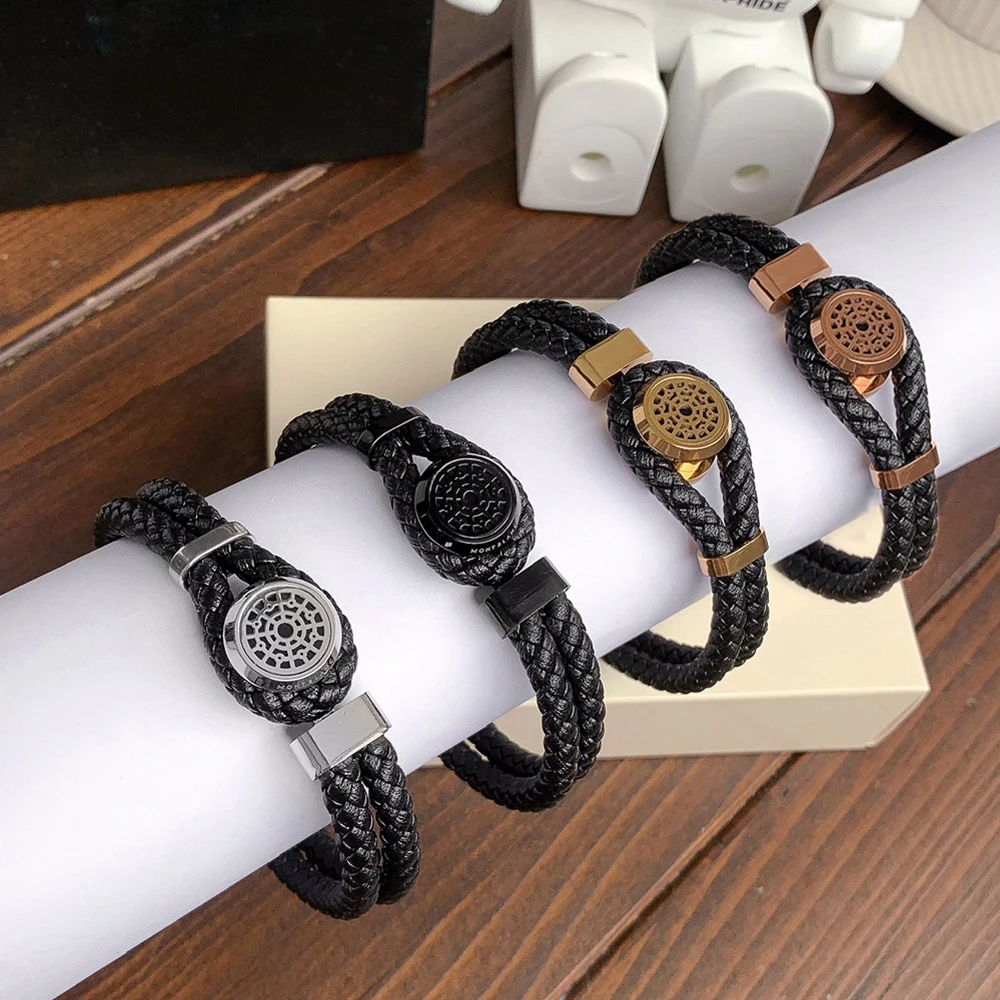 

MAS 4 Colors MB Urban Spirit Bracelet Rubber Luxury Stainless Steel Lanyard Buckle Trendy And Fashionable Classic With Box Set