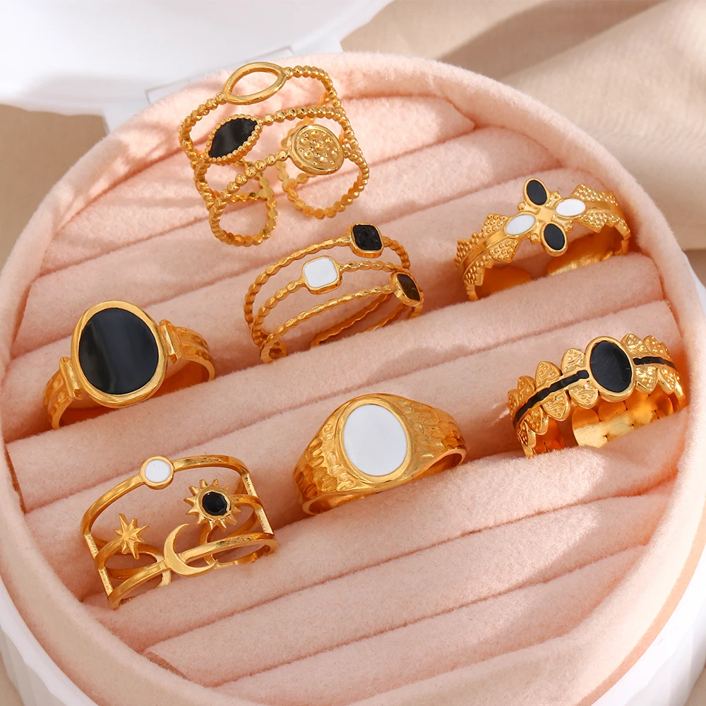 

2023 New Stainless Steel PVD Plating Enamel Black White Open Size Gold Ring Flower Hollow Moon Star Adjustable Ring For Women