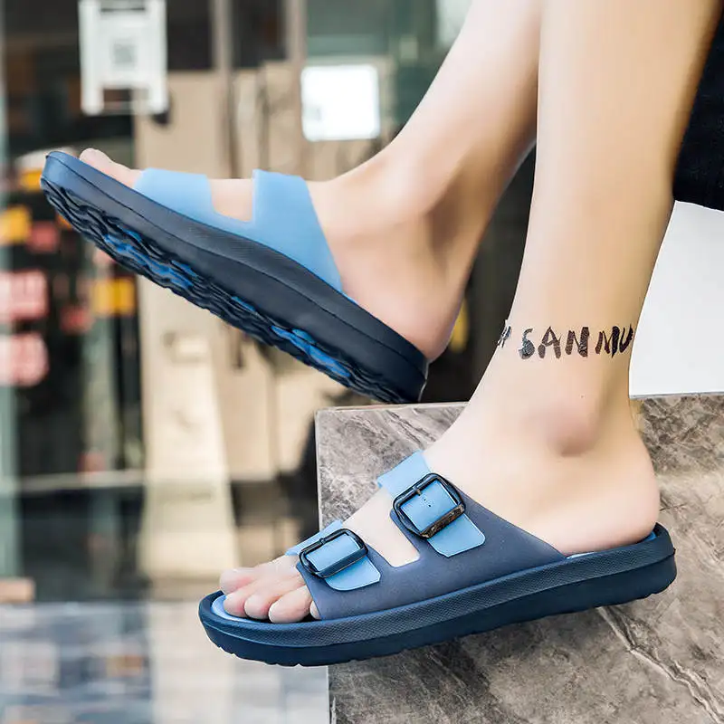 

Шлепанцы Number 10,5 Мужские, Роскошные теплые зимние кроссовки, на шнуровке, черные сандалии, минималистичные тапочки, мягкие на высоком каблук...