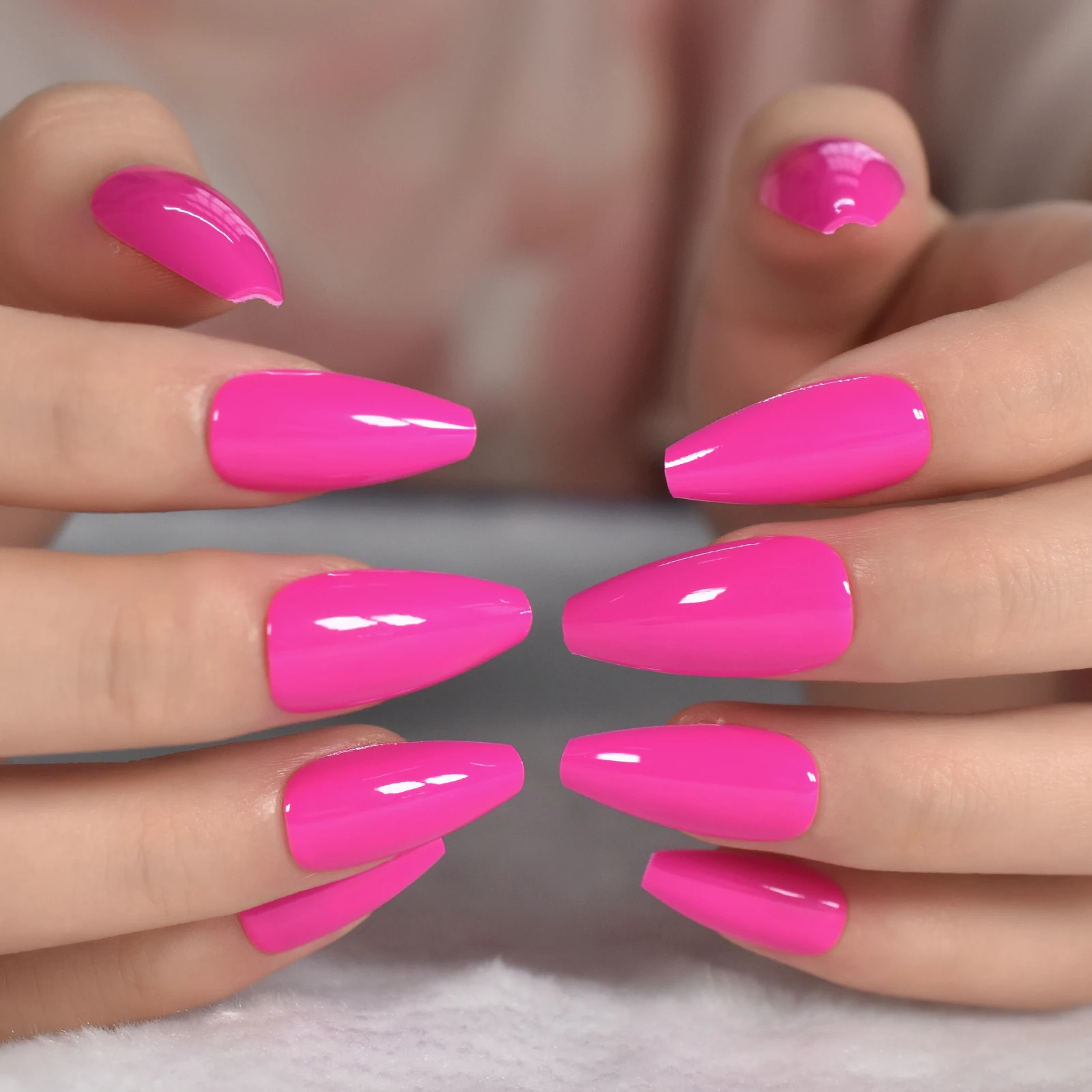 

Daily Glossy Purple Pink Press on False Nail Medium Coffin DIY Manicure Reusable Fake Acrylic Nail Art Tips for Women Girls Nail