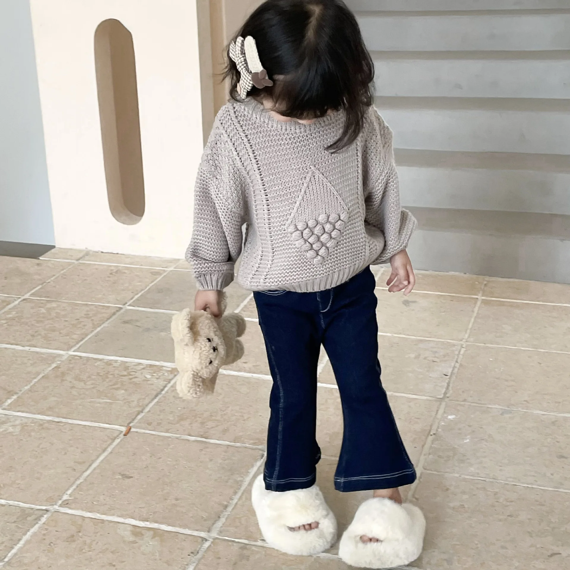 

Girls fashion short style knitted pullovers Autumn Winter warm knitwear Kids soft loose sweaters