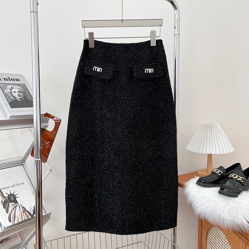 Красная полуюбка 2024 женская осенне-зимняя яркая шелковая утолщенная юбка