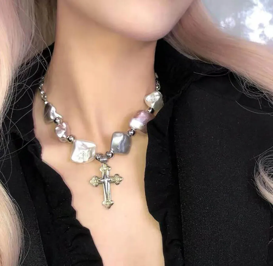 

Baroque Natural Pearl Diamond Cross Pendant Necklace for women Hip Hop Personality Couple rock Accessories
