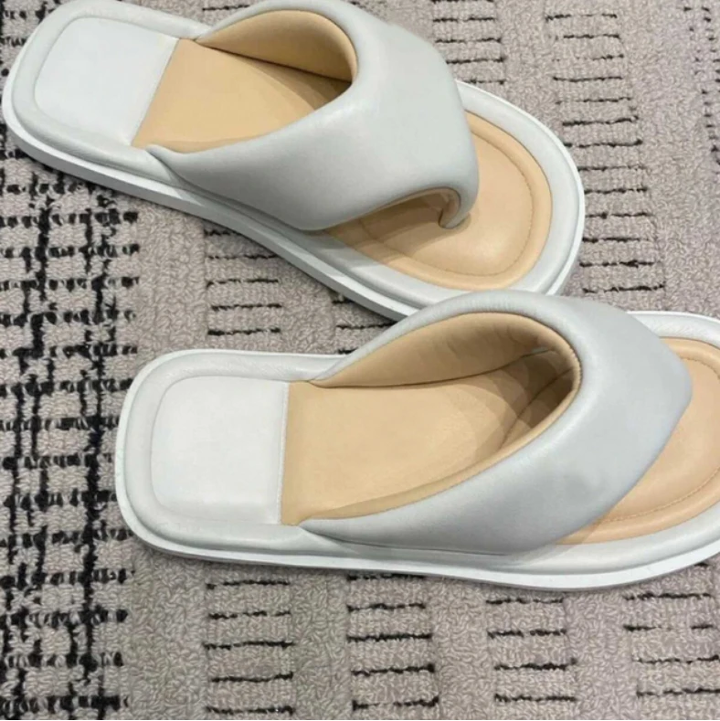 

Шлепанцы женские кожаные, дизайнерские тапки на плоской подошве, модные роскошные, летние тапочки, 2022