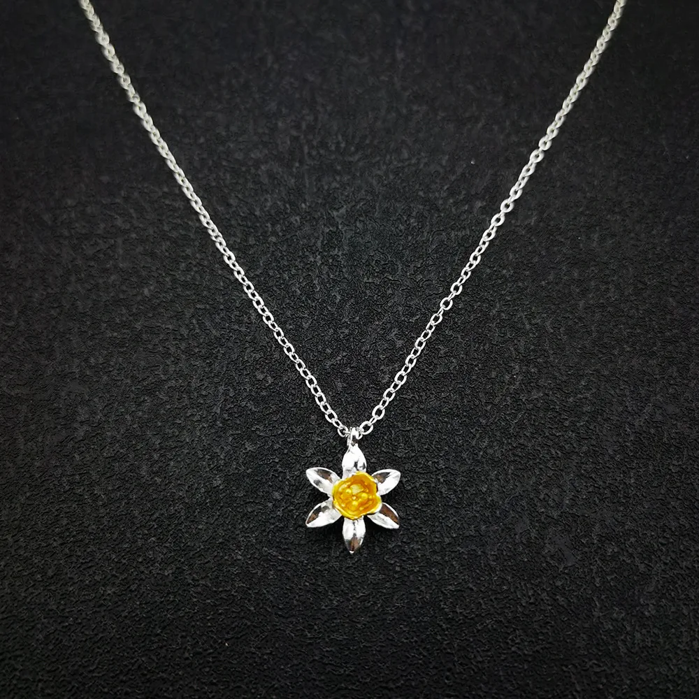 

Fashion Lotus Flower Necklace for Women Bohemian Style Floral Plants Pendant Clavicle Chain Party Jewelry Gift
