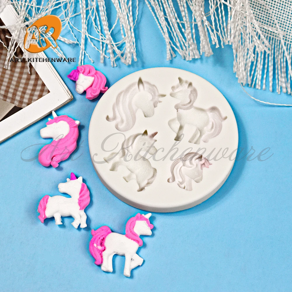 

Силиконовая форма для торта единорог 4 шт