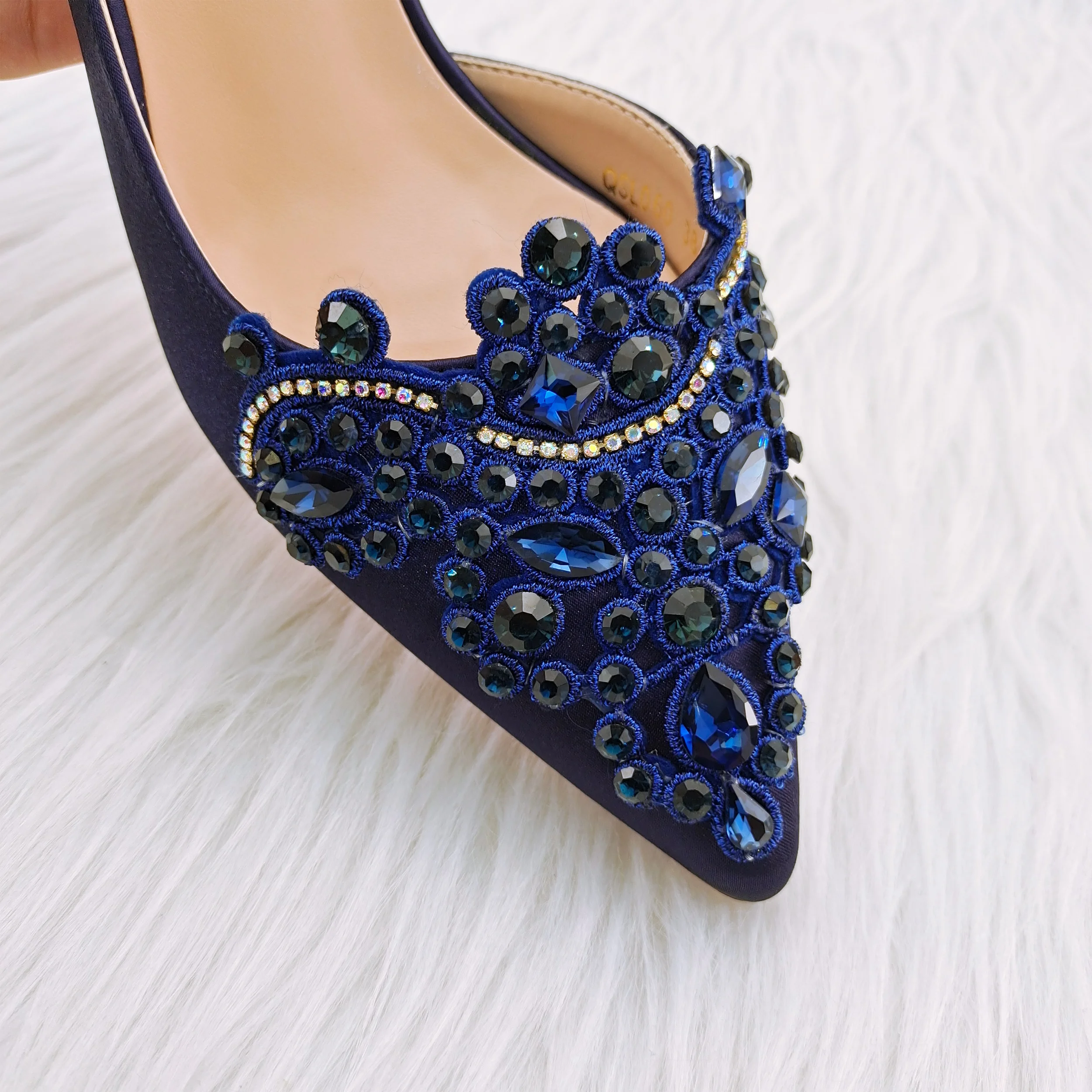 2022 New Low-profile Navy Pointed Toe High Heels Satin Fabric With A Variety Of Rhinestone Decoration Party Ladies Shoes And Bag