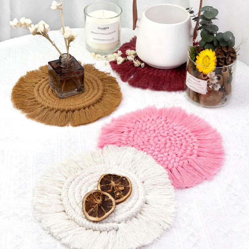 

1Pcs Bohemia Style Placemat Hand-woven Cotton Rope Tassels Table Decoration Pad Coasters Kitchen Novel Kitchen Accessories