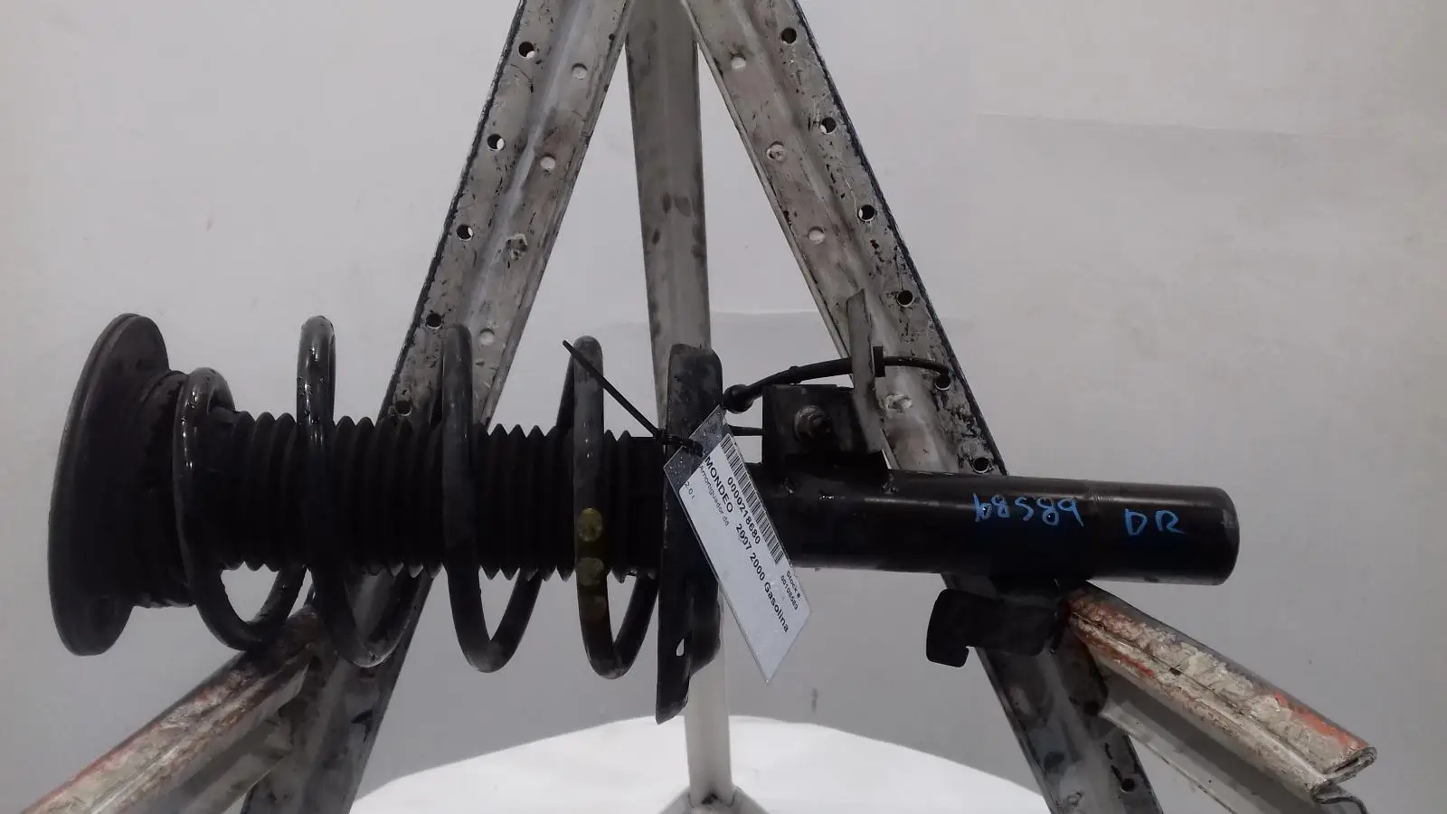 Передний амортизатор Der 0000218680 Совместимый с: Ford Mondeo (б/у) | Автомобили и мотоциклы