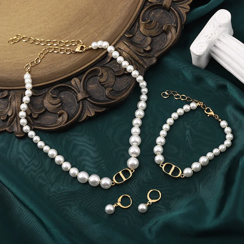 

Exquisite Handmade Imitation Freshwater Pearl Beads Necklace for Ladies Elegant Design Bracelet Earrings Womens Chain Jewelry