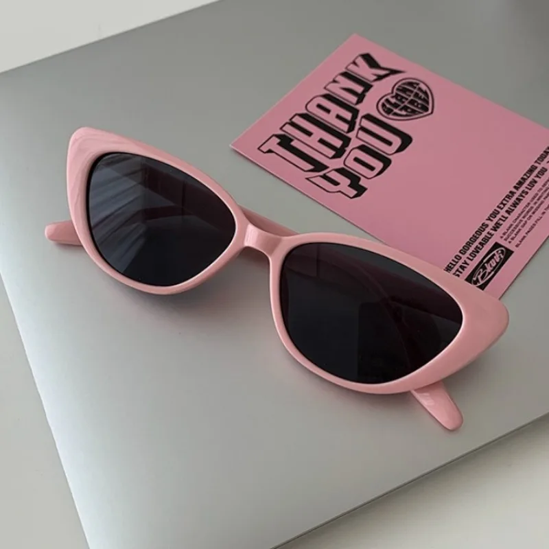 

Fashion Pink Cat Eye Sunglasses Women Vintage Shades UV400 Brand Designer Triangle Sun Glasses Female Gafas De Sol Lentes De Sol