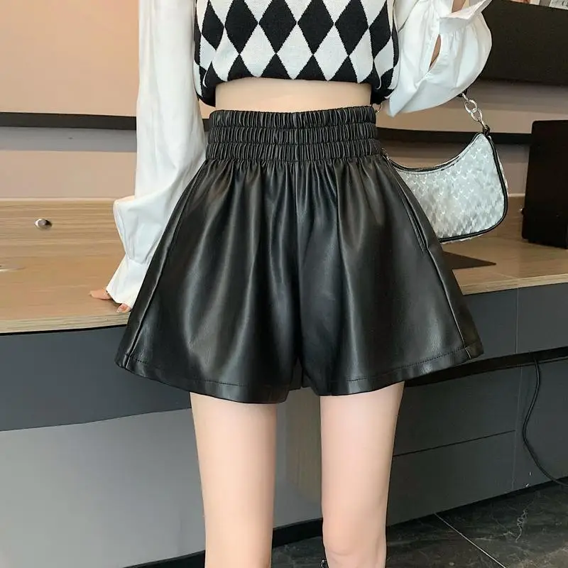 

Autumn Winter High Waist PU Leather Wide Leg Shorts Women Fashion Elegant Loose Casual Solid Color Boot Short Pants Lady T289