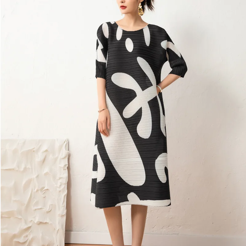 

Miyake Pleated Printed Large Size Dress Women's Clothing 2022 Summer New Stylish Loose Plus Size 3/4 Sleeve Pleated Y2k Dress