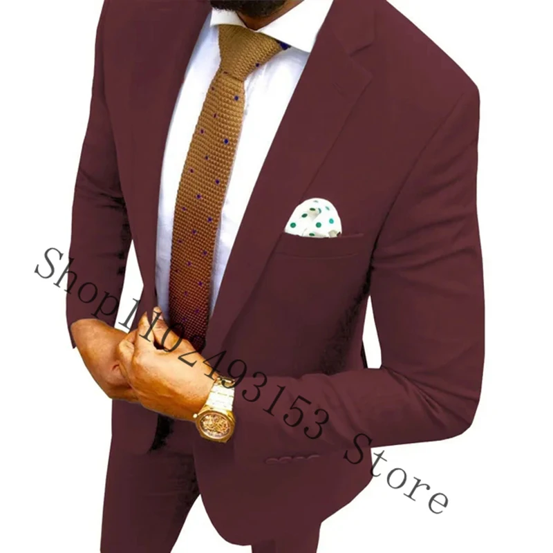 Рисунок 3 - Новейшие дизайнерские зеленые мужские костюмы