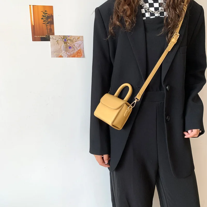 

New Fashionable Korean Version Of Solid Color Handheld Small Square Bag Chocolate Color Children's Crossbody Lipstick Bag