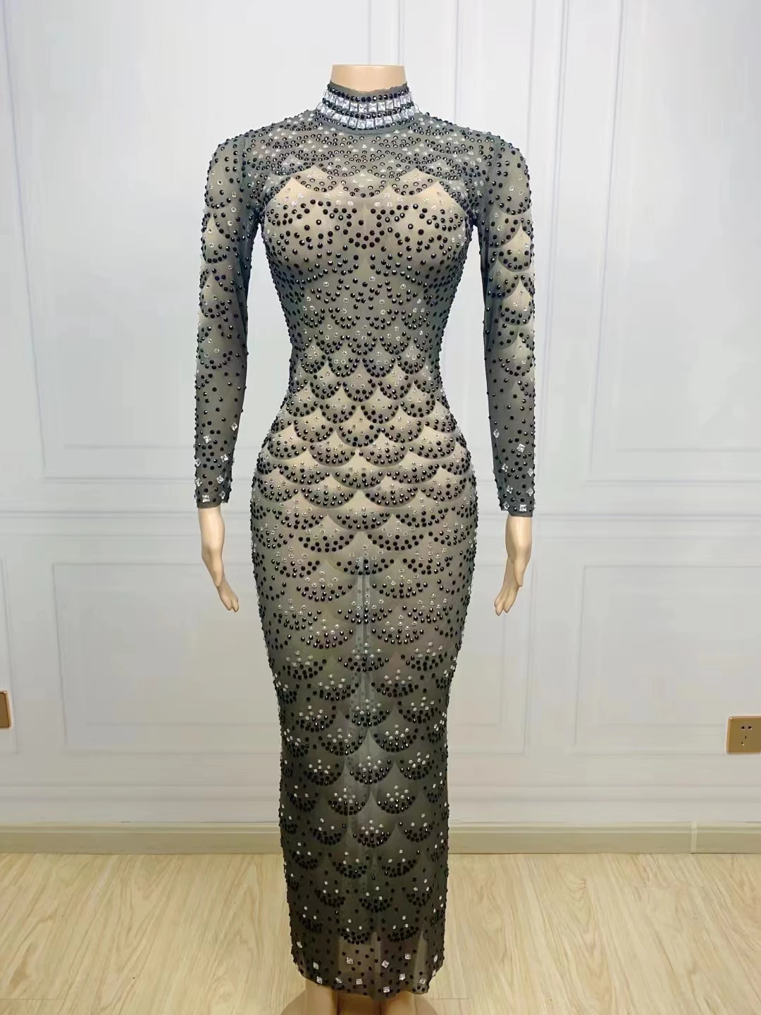 Черный женский прозрачный длинный вечерний костюм танцевальный для