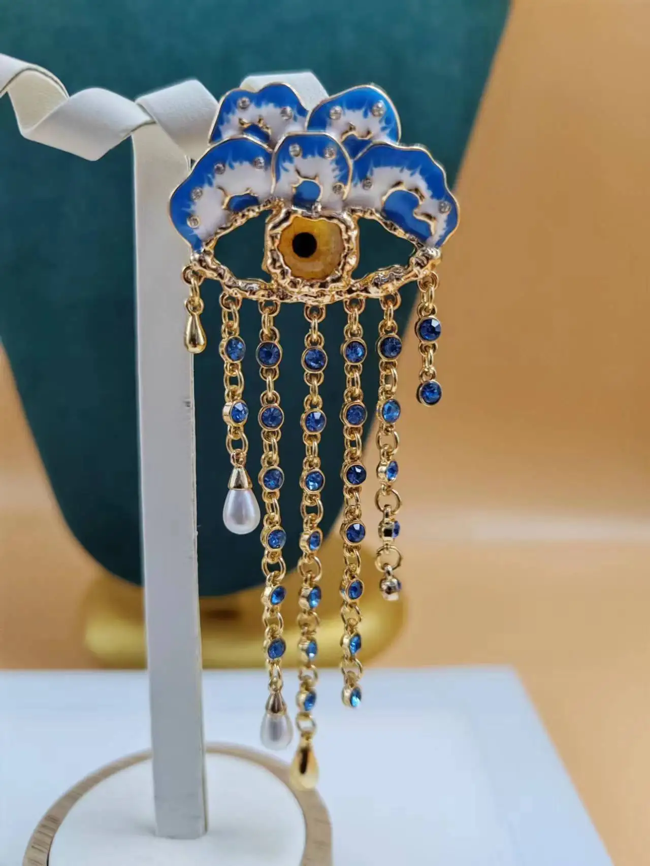 

Vintage tassel earrings Alloy enamel flower eye earrings