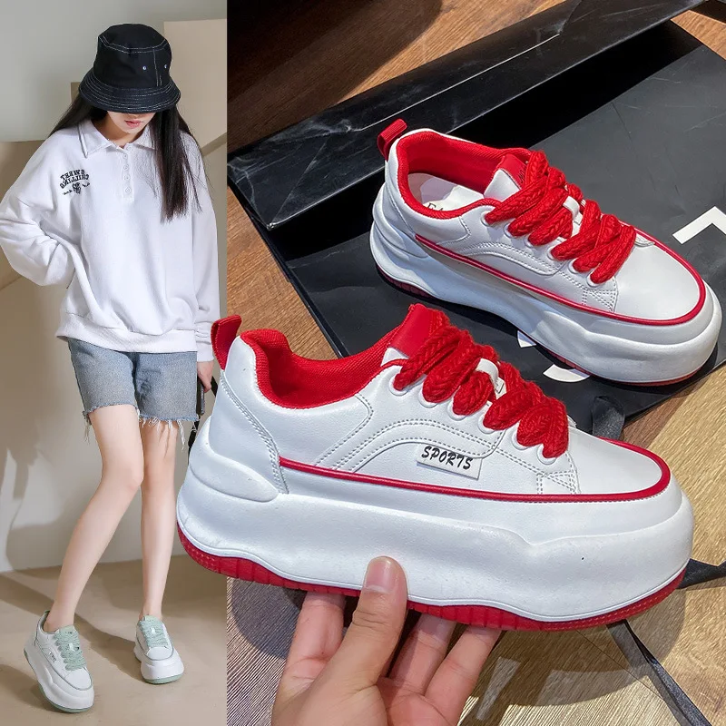 

Small White Shoes Women 2022 Autumn New South Korean Versatile Women Student Thick soled Plate Shoes Casual Sports Shoes Women