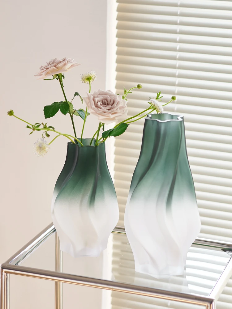 

French Twill Large Cyclone Glass Vases Simple Style Transparent Desktop Water-raised Flowers Arrangement Living Room Furnishings