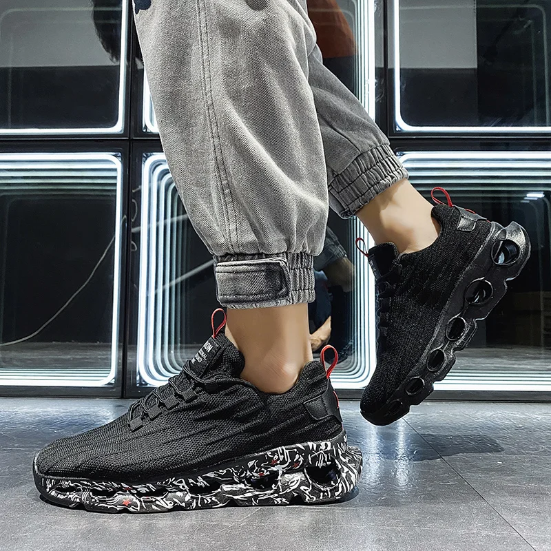 Кроссовки спортивные унисекс из сетчатого материала на толстой подошве |