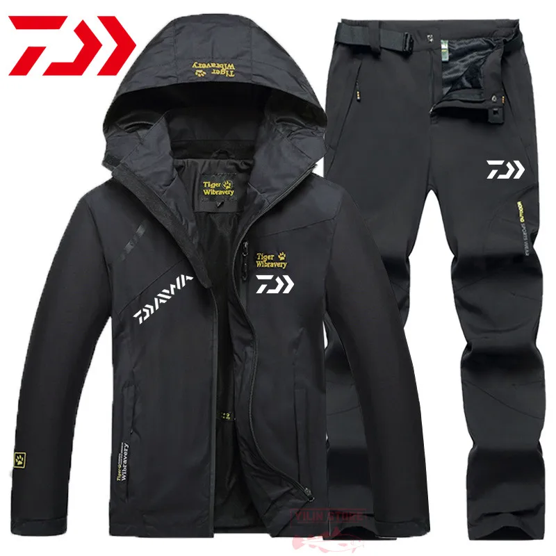 

Рыболовные костюмы Daiwa, Мужская весенне-осенняя тонкая спортивная одежда с капюшоном, уличная Водонепроницаемая походная ветровка, куртка и брюки для кемпинга