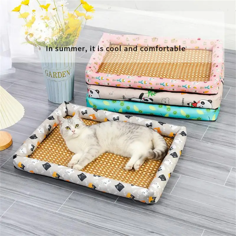

100 Brand New And High Quality. Pet Mat Soft And Comfortable This Pet Sleeping Bag Is Cool And Comfortable Kennel Cats Nest