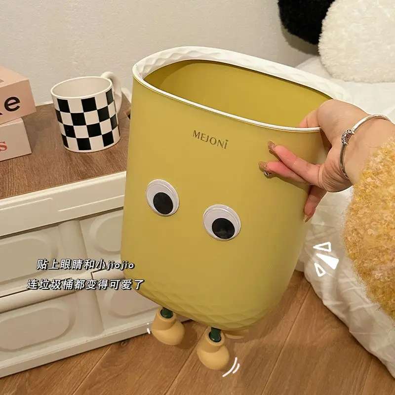 

Большая пластиковая корзина для мусора