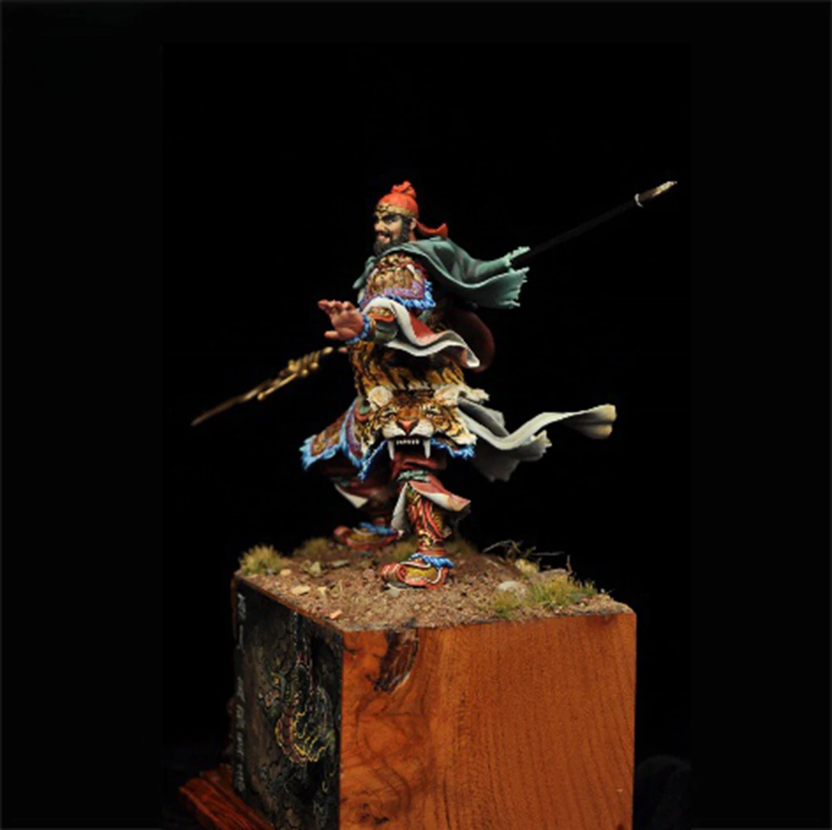 1/16 Φ набор три царства генерал Чжан фей разборный и Неокрашенный GK