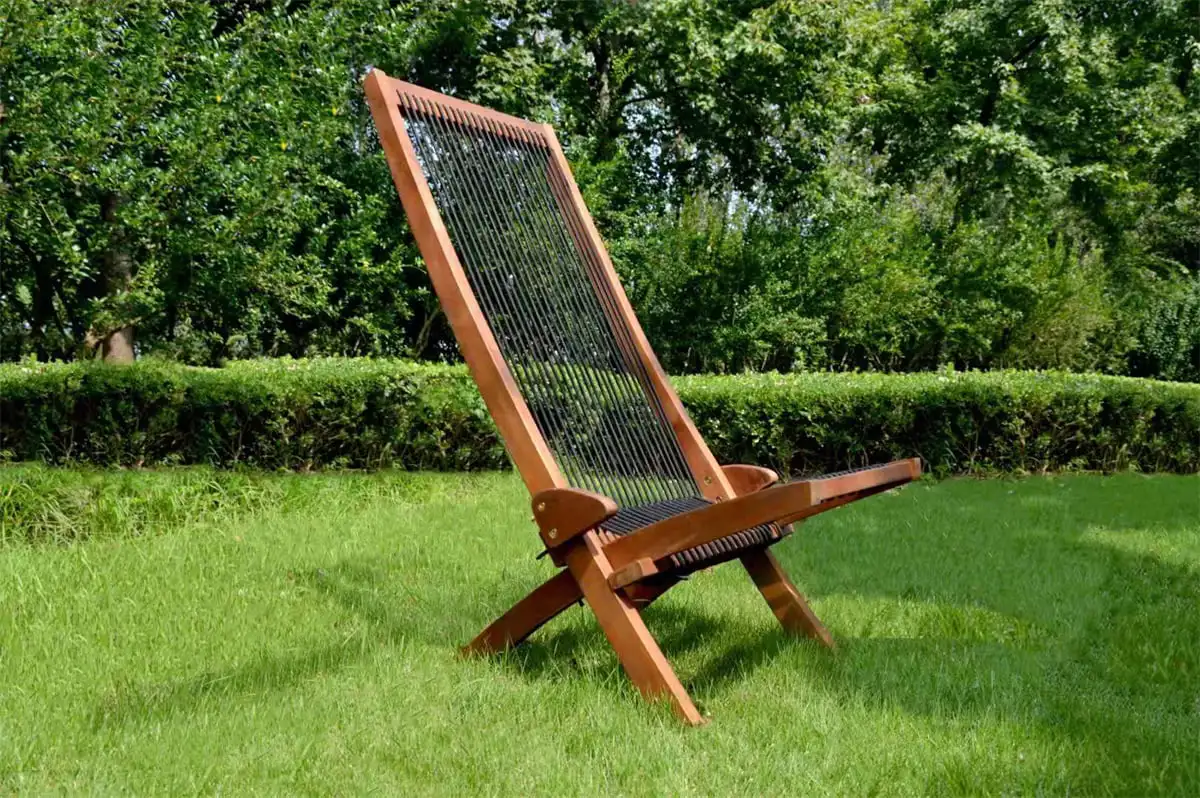 

Foldable Acacia Wood Outdoor Lounge Chair - Black and Brown