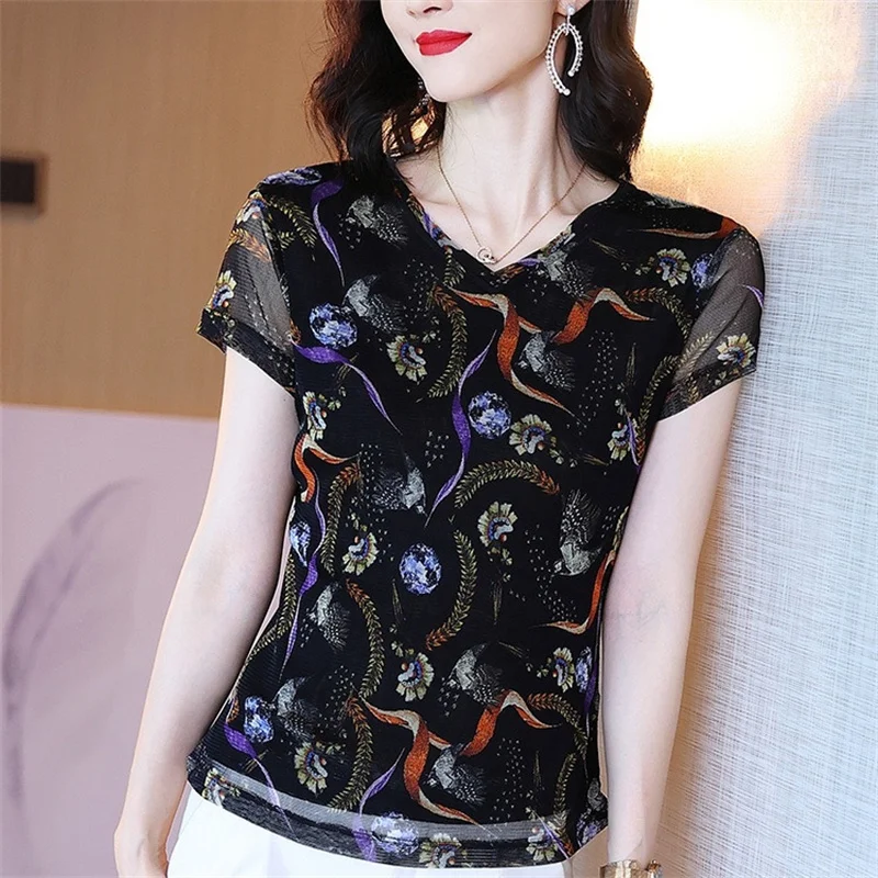 

Woman Spring Summer Style Lace Blouses Shirts Lady Casual Short Sleeve V-Neck Printed Blusas Tops DD9536