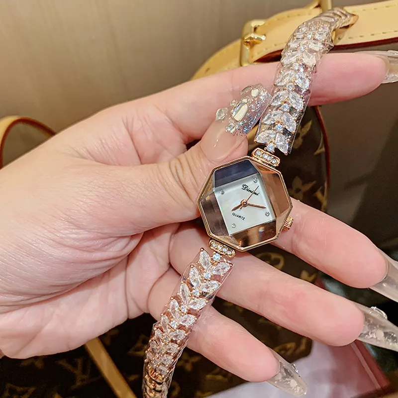 Модные кварцевые часы Dimini с бриллиантовым дизайном браслет бриллиантами