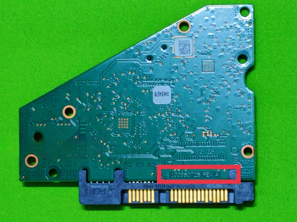 Новый новый для доски Seagate 100863726 REV A |