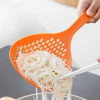 japanese style colander kitchen supplies noodle colander large leaking net household long handled round hedge drain tool
