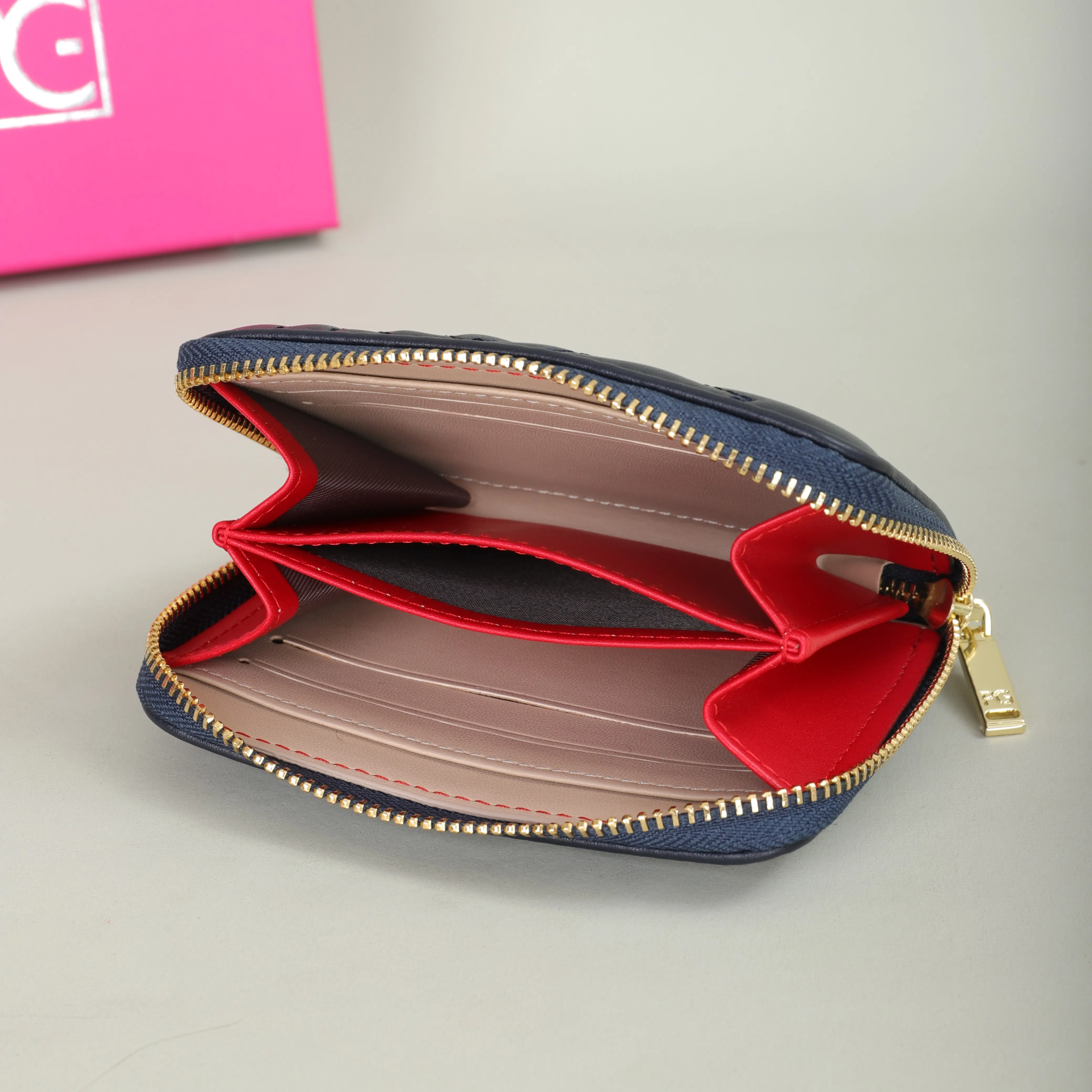 Мужской и женский кошелек с принтом PATSY GARIS в ассортименте