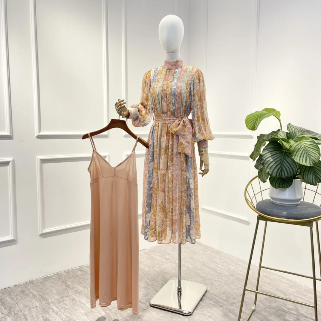 

New 2023 Spring Summer Top Quality Multi Color Floral Print Pleat Stand Collar Midi Dress with Belt Women