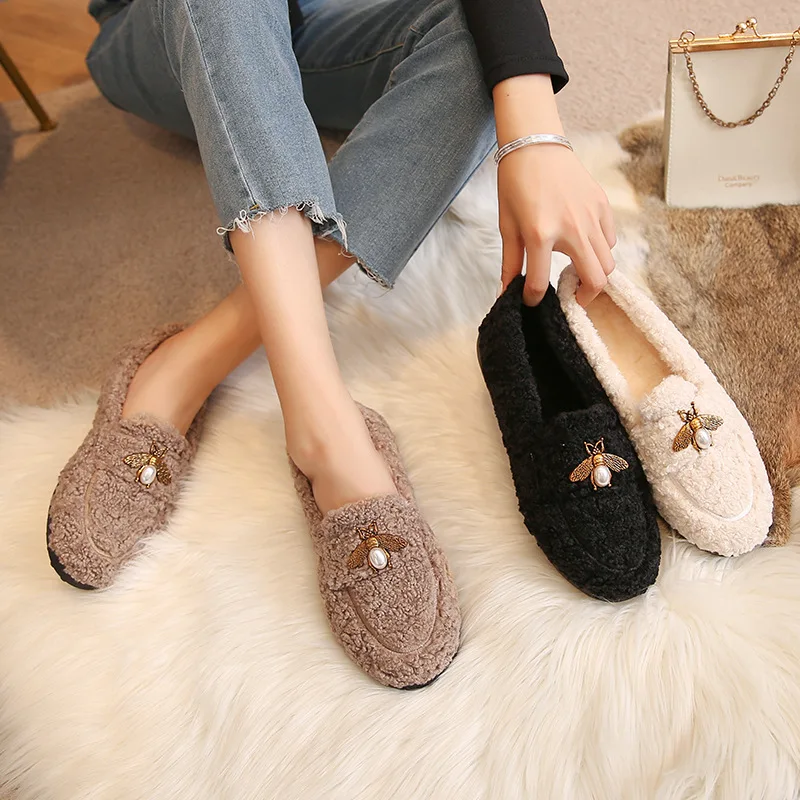 Women Plush Fur Flats Cotton Shoes Ladies Winter Warm Lambswool Mocasines Femmes Sheep Fuzzy Boots White Wool Loafers