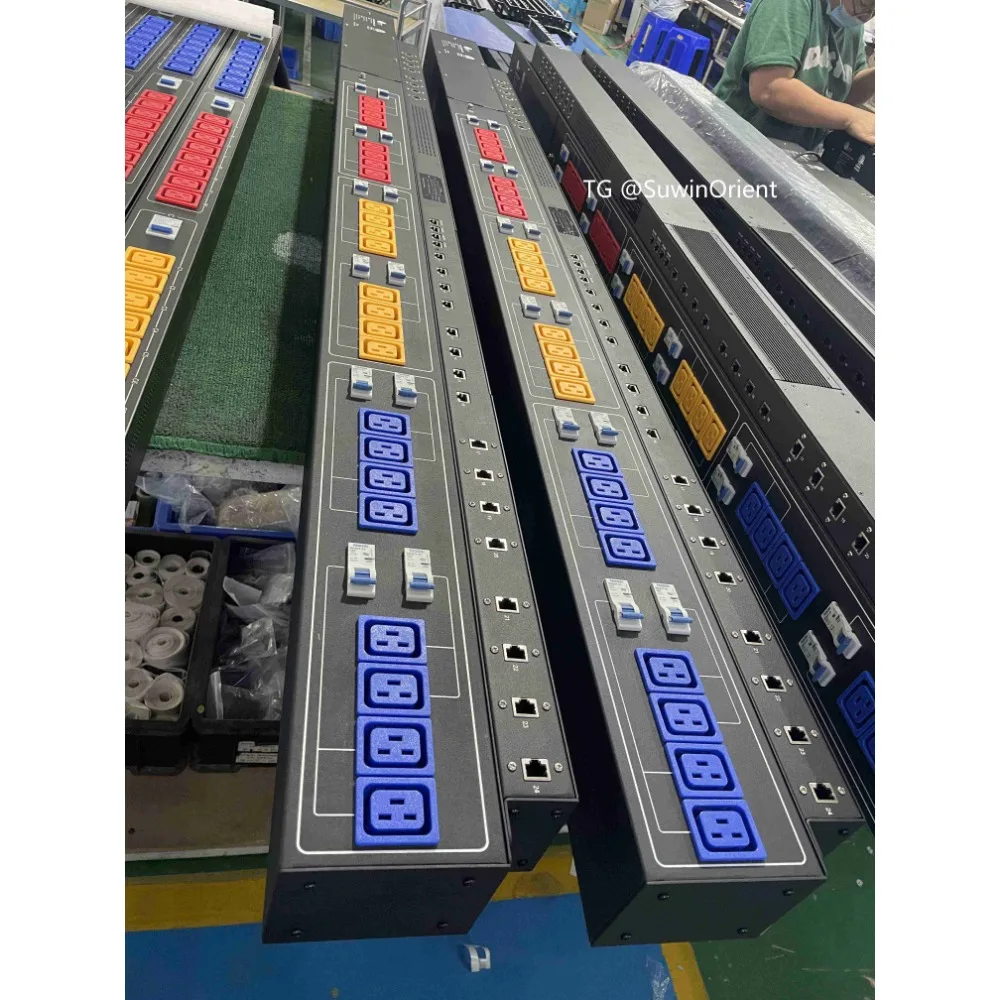 Oit C19 C13 3-фазные IP-измерительные блоки распределения питания в стойке с