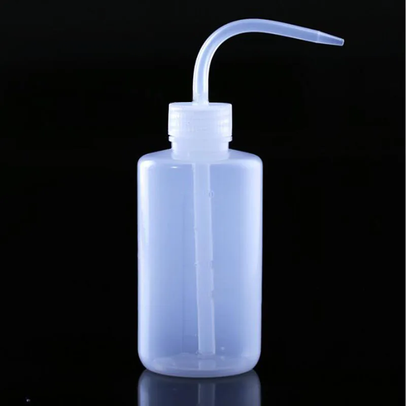 

3pcs 250ml Empty Squeeze Bottles Curved Mouth Diffuser Plastic Tattoo Accessoires Refillable Bottle Lab Non-Spray Watering Tools