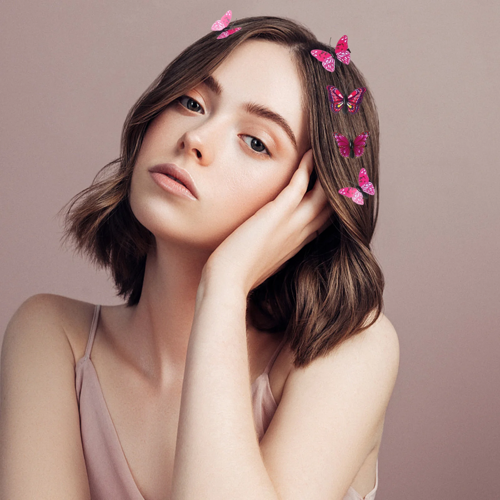 Рисунок 2 - декоративные заколки-бабочки для