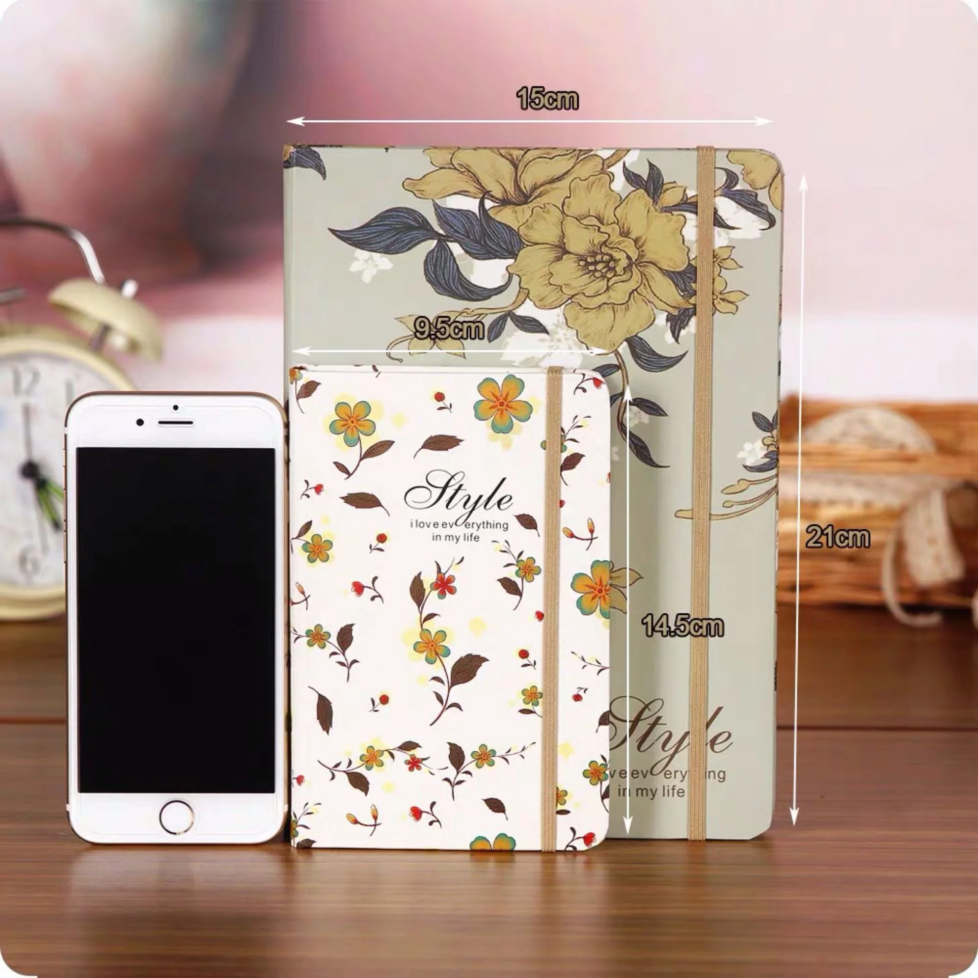 

Kawai bouquet notebook, monthly calendar, weekly, school stationery