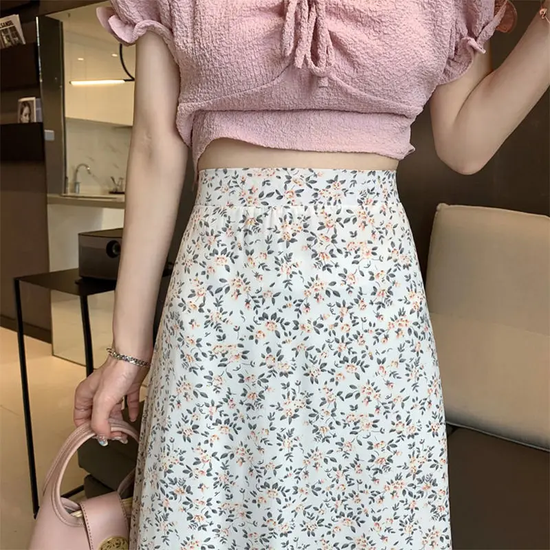 Юбка женская трапециевидная с завышенной талией модная облегающая цветочным