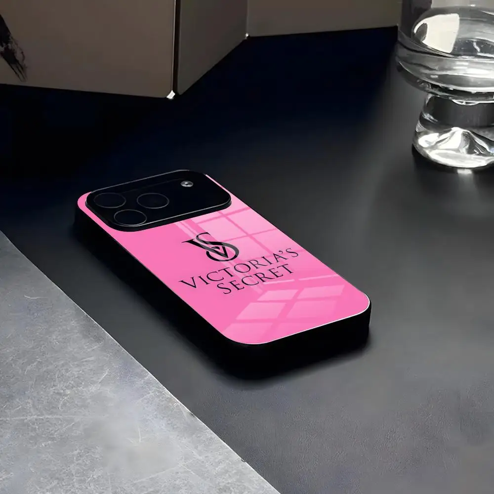 Фото Роскошный чехол V-Victorias S-Secret VS Pinks для iPhone 17 16 16e 15 14 13 12 Mini 11 Air Pro XS Max XR X Plus со стеклянной рамкой №3