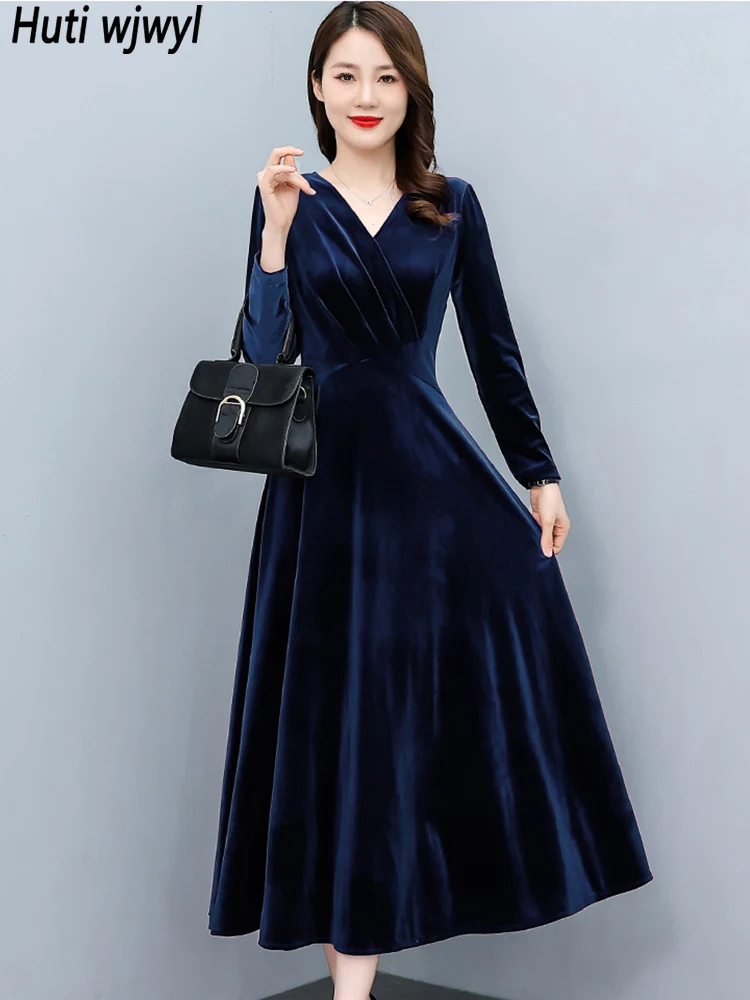 

Autumn Winter Red Velvet Thick Warm Midi Dress Women Long Sleeve V-Neck Sexy Dress 2022 Vintage Elegant Bodycon Chic Party Dress