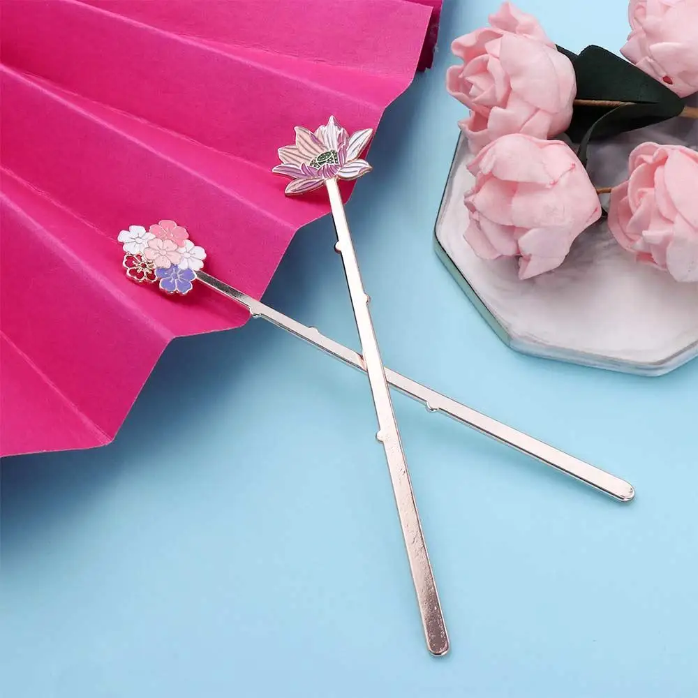 

Металлическая креативная школьная этикетка в виде цветка сакуры лотоса закладки для книг поддержка помощника в чтении