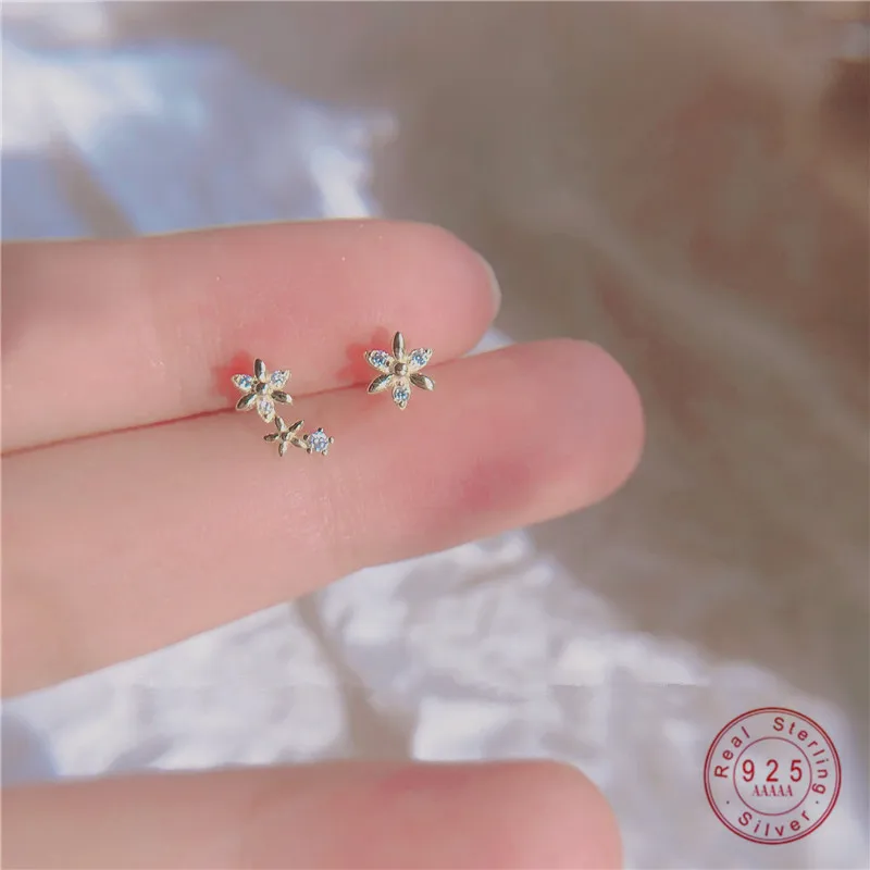 

925 Sterling Silver French Asymmetrical Creative Crystal Flower Plating 14k Gold Earrings Women Sweet Romantic Dating Jewelry
